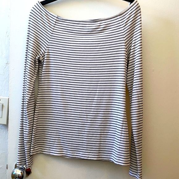 Lucky🍀Brand Los Angeles, California. Size: M/L . Made in the Philippines - Picture 1 of 7